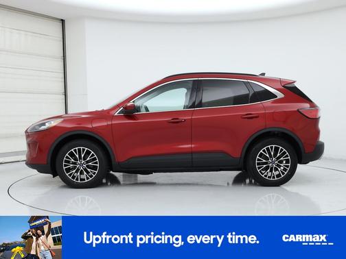 2022 Ford Escape PHEV Titanium