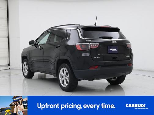 Black 2024 Jeep Compass Latitude