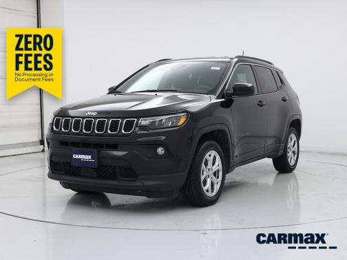 Black 2024 Jeep Compass Latitude