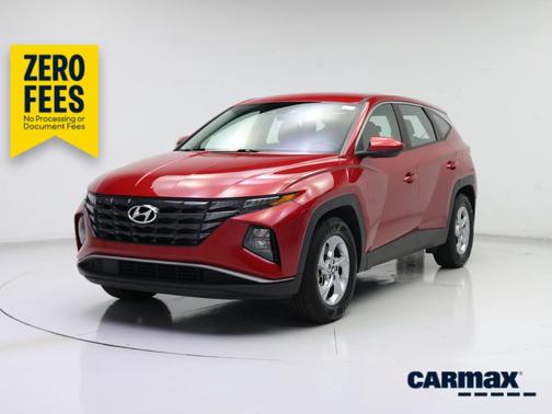 Red 2023 Hyundai TUCSON SE