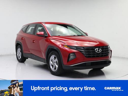 Red 2023 Hyundai TUCSON SE
