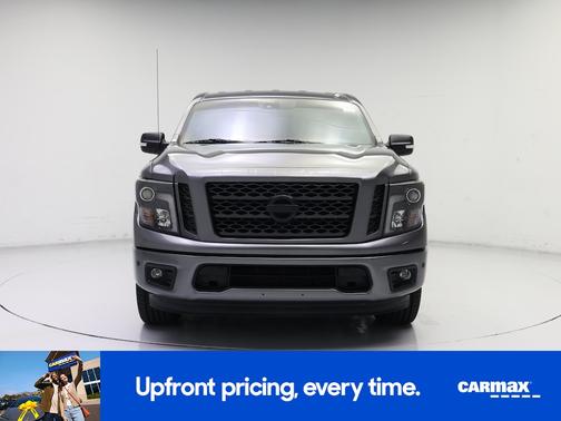 2019 Nissan Titan SL