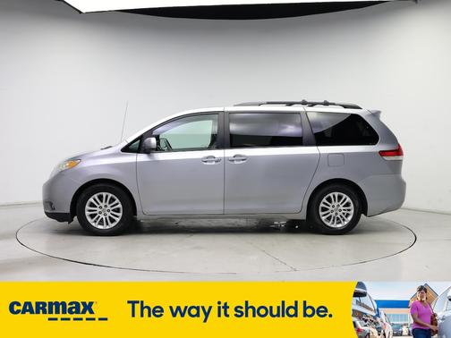 2014 Toyota Sienna XLE