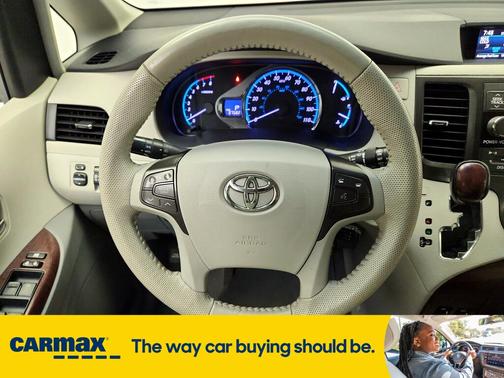 2014 Toyota Sienna XLE