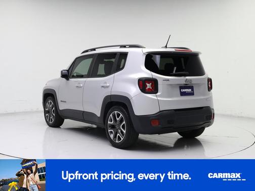 Silver 2017 Jeep Renegade Latitude