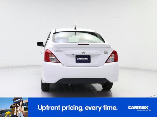 2019 Nissan Versa SV