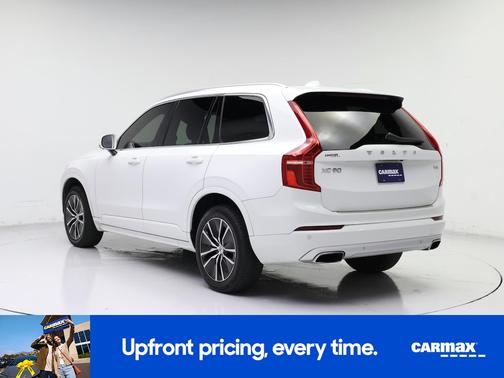 2020 Volvo XC90 T5 Momentum