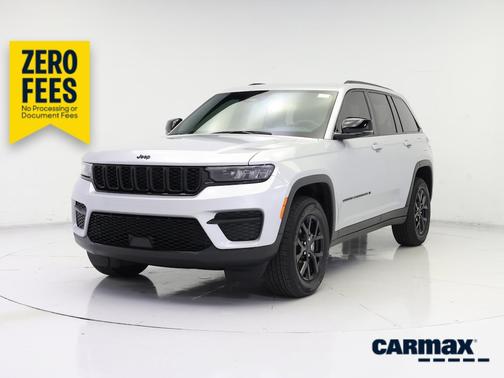 Silver 2025 Jeep Grand Cherokee Altitude