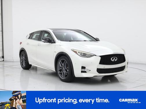 White 2018 INFINITI QX30 Sport
