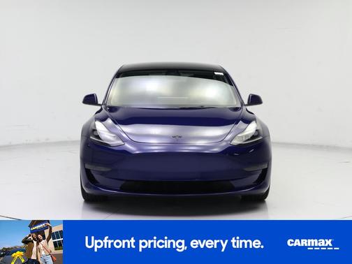 Blue 2023 Tesla Model 3