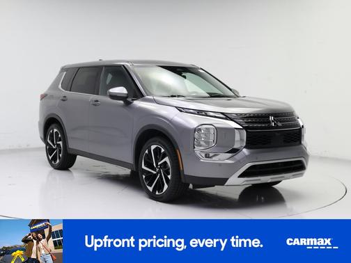 Gray 2022 Mitsubishi Outlander SE