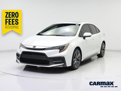 White 2020 Toyota Corolla SE