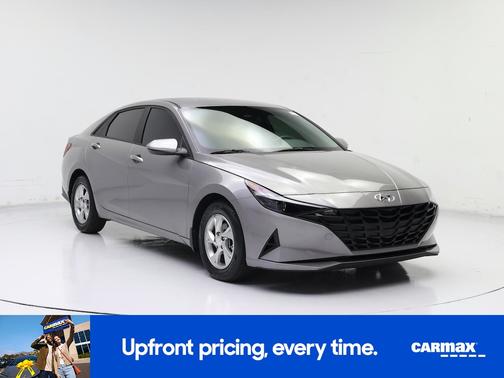 2023 Hyundai ELANTRA SE