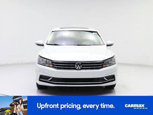 2018 Volkswagen Passat SE