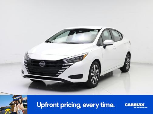 White 2025 Nissan Versa SV