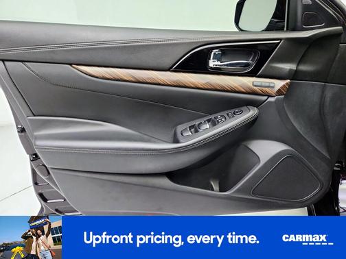 2016 Nissan Maxima Platinum