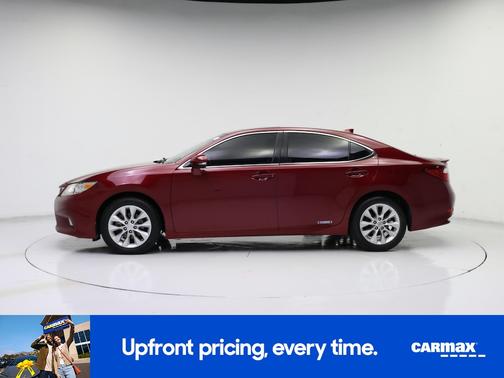 2015 Lexus ES 300h 