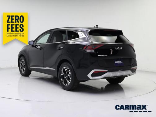 Black 2025 Kia Sportage LX