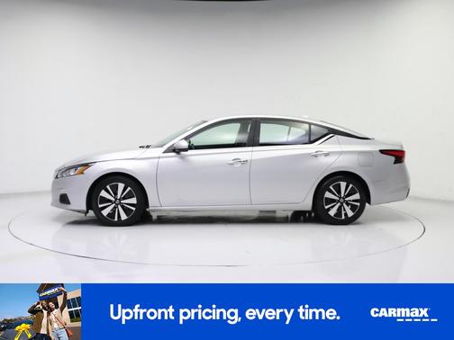 2022 Nissan Altima SV