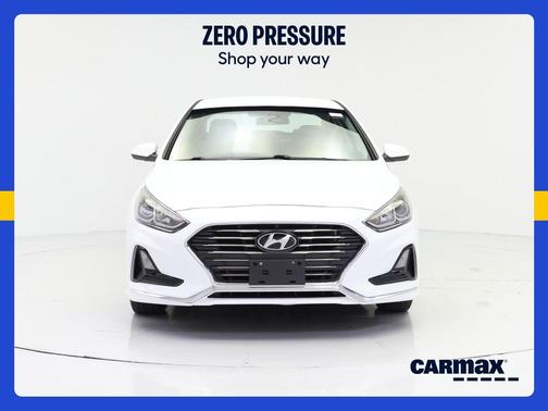 White 2019 Hyundai SONATA SE
