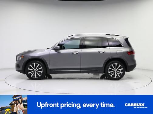 Gray 2021 Mercedes-Benz GLB 250