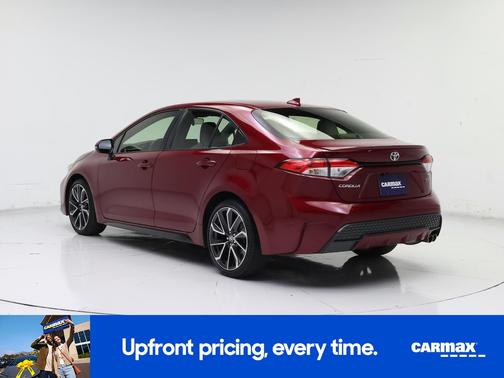 Red 2022 Toyota Corolla SE