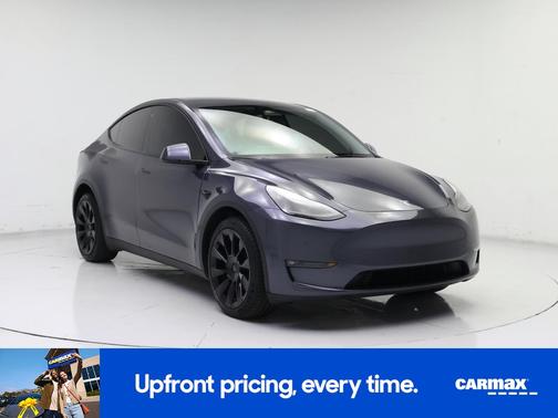Gray 2023 Tesla Model Y Long Range