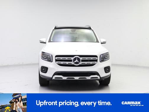 White 2022 Mercedes-Benz GLB 250