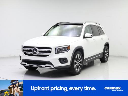White 2022 Mercedes-Benz GLB 250