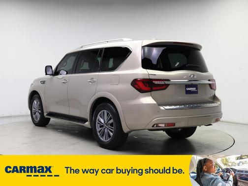 2023 INFINITI QX80 Luxe
