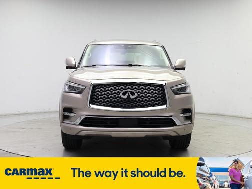 2023 INFINITI QX80 Luxe