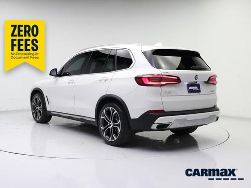 White 2021 BMW X5 xDrive40i