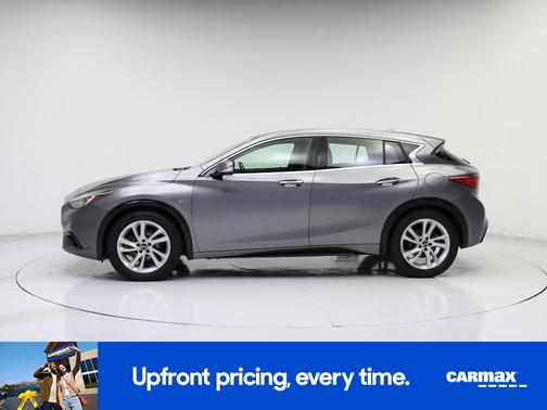 2018 INFINITI QX30 Luxury