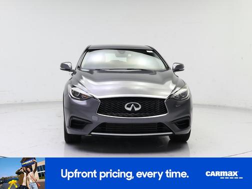 2018 INFINITI QX30 Luxury