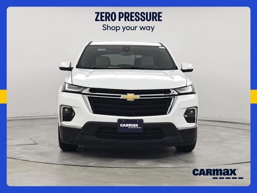 White 2023 Chevrolet Traverse LS