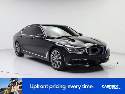 2016 BMW 750 XI