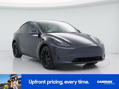 Gray 2025 Tesla Model Y Long Range
