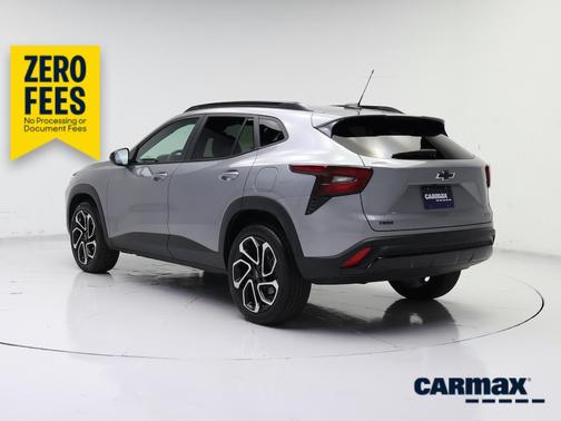 Gray 2025 Chevrolet Trax 2RS