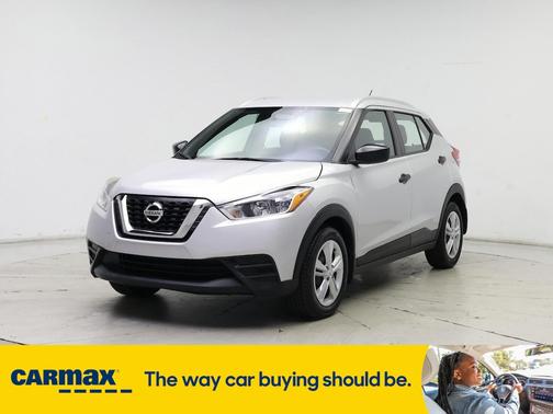 2019 Nissan Kicks S