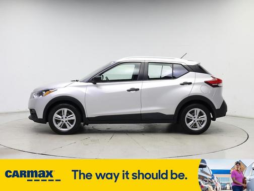 2019 Nissan Kicks S