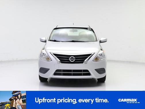 2015 Nissan Versa SV