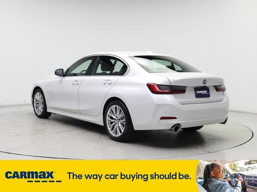 2024 BMW 330e 