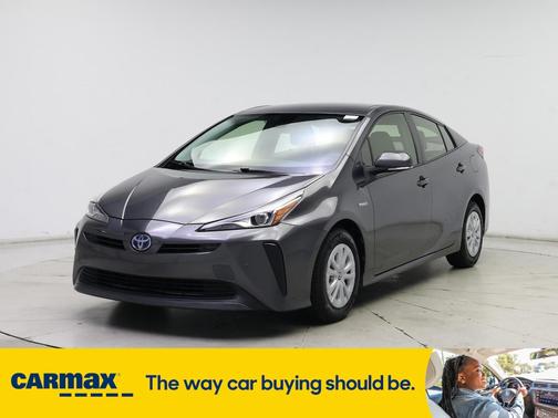 2022 Toyota Prius LE