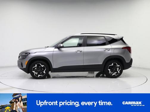 Gray 2025 Kia Seltos S