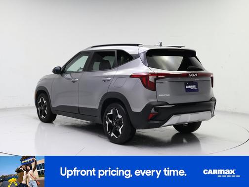 Gray 2025 Kia Seltos S