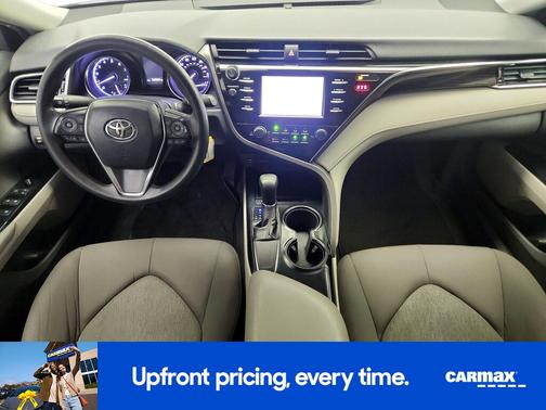 White 2018 Toyota Camry LE