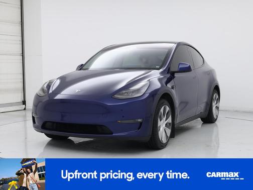 Blue 2023 Tesla Model Y Long Range