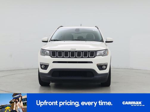 White 2019 Jeep Compass Latitude