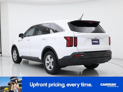2023 Kia Sorento LX