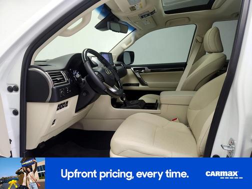 White 2023 Lexus GX 460